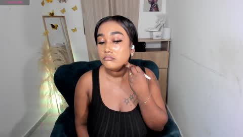 Snapshot of alessia_anderson07 chatting on February 2025 01:55:01 AM Yy online show from February 2025 01:55:01 AM