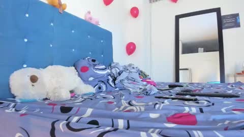 Snapshot of alessia_hot1 chatting on February 2025 01:44:02 AM alessia_hot1 online show from February 2025 01:44:02 AM