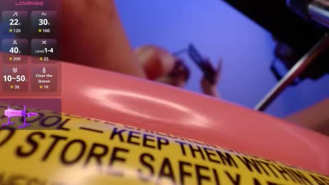 Snapshot of alessiadouce chatting on November 2025 09:17:01 PM Alessia online show from November 2025 09:17:01 PM