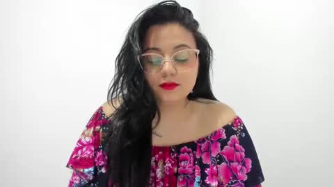 Alejandra online show from January 2025 04:52:01 AM