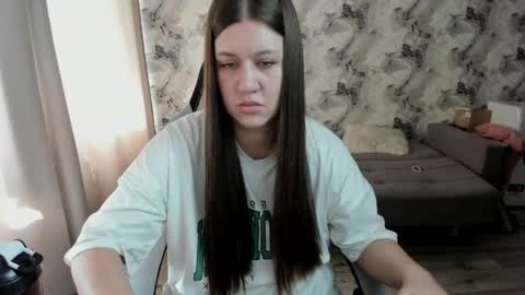 Aletta Oushen online show from April 2026 09:43:01 AM