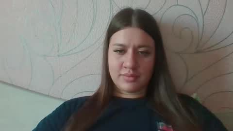 Snapshot of aletta_oushen chatting on June 2026 07:40:02 AM Aletta Oushen online show from June 2026 07:40:02 AM