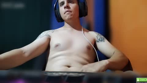 alex0397 online show from December 2024 02:11:02 AM