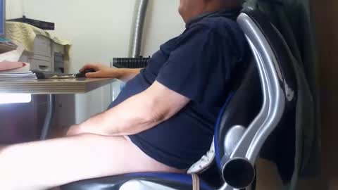 alex47100 online show from December 2024 02:58:02 PM