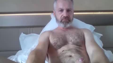 Snapshot of alex80581 chatting on October 2025 08:00:02 AM Alexey online show from October 2025 08:00:02 AM