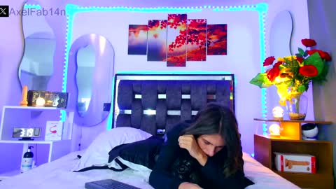 sneider online show from January 2025 09:29:01 PM