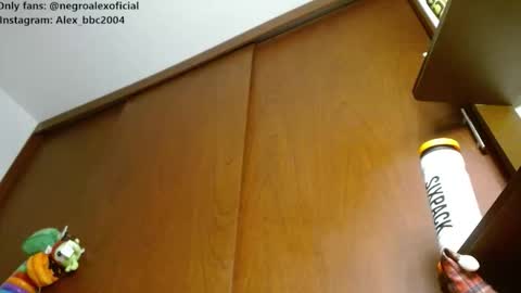 Snapshot of alex_bbc2004 chatting on February 2026 03:27:01 AM alex bbc2004 online show from February 2026 03:27:01 AM