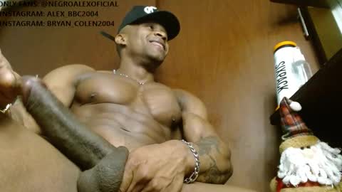 Snapshot of alex_bbc2004 chatting on February 2026 03:31:02 PM alex bbc2004 online show from February 2026 03:31:02 PM