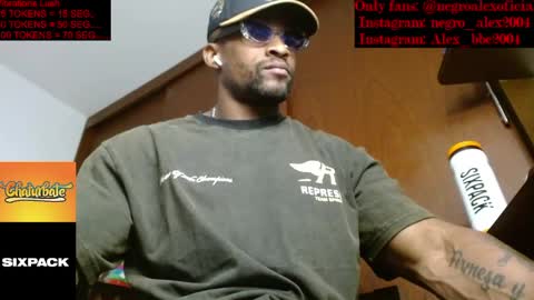 Snapshot of alex_bbc2004 chatting on May 2026 06:13:02 PM alex bbc2004 online show from May 2026 06:13:02 PM