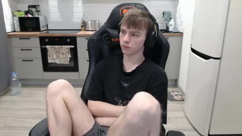 Alex online show from February 2025 03:47:02 AM