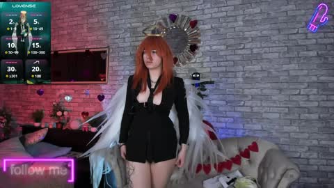 alex_howell online show from February 2025 08:35:02 PM