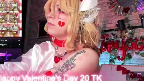 alex_howell online show from February 2025 03:20:01 AM