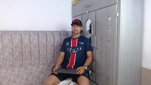 alex online show from April 2026 10:25:02 PM