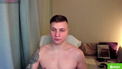 Snapshot of alex_milson chatting on April 2026 06:10:01 PM alex_milson online show from April 2026 06:10:01 PM
