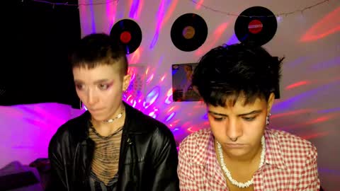 Alex online show from December 2024 10:01:02 PM