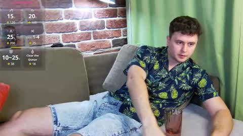 Alex online show from September 2025 07:56:02 AM