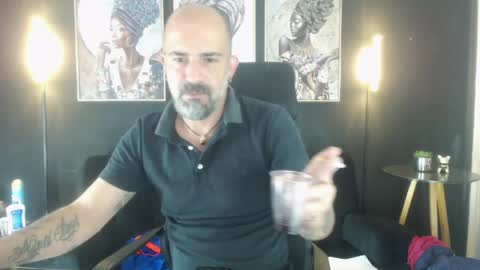 Alex Saints online show from April 2026 01:00:02 PM