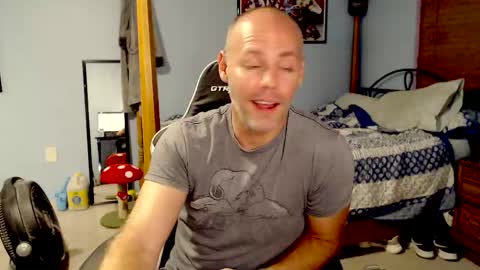 Snapshot of alex_ssj chatting on May 2026 12:17:02 AM Alex Bella online show from May 2026 12:17:02 AM