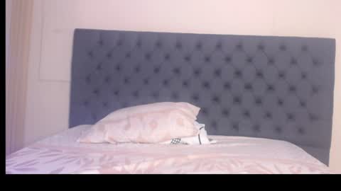 alexa__11 online show from June 2026 12:07:01 PM