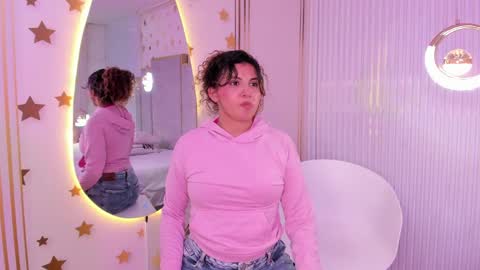 Snapshot of alexa_cutte_ chatting on May 2026 05:07:01 PM A L E X A online show from May 2026 05:07:01 PM