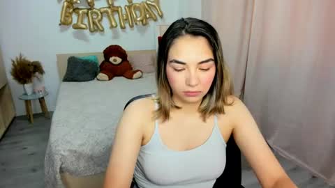 Snapshot of alexa_dolly chatting on July 2026 08:49:02 AM Alexa online show from July 2026 08:49:02 AM