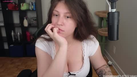Snapshot of alexa_dream chatting on October 2025 11:22:02 PM dont be afraid to click social media link its working just click on that online show from October 2025 11:22:02 PM