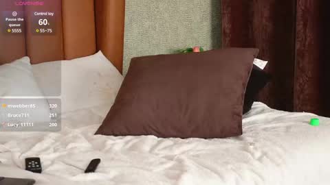 Snapshot of alexa_duque34 chatting on March 2025 06:19:01 PM Alexa online show from March 2025 06:19:01 PM