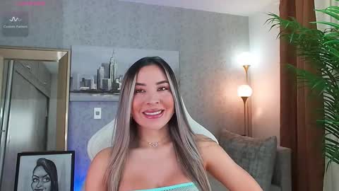 Alejandra online show from December 2025 12:09:02 AM