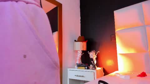 Snapshot of alexa_fox669 chatting on July 2026 02:54:01 PM Alexa online show from July 2026 02:54:01 PM