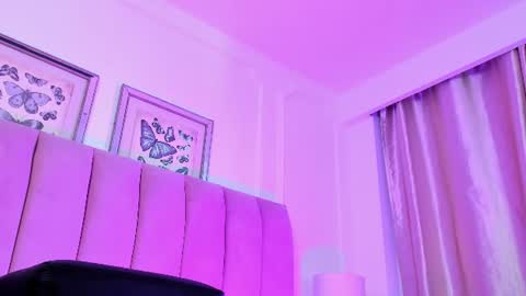 Snapshot of alexa_fox669 chatting on July 2026 02:01:02 PM Alexa online show from July 2026 02:01:02 PM