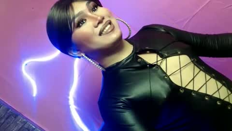 alexa_hansung online show from November 2025 02:23:01 PM