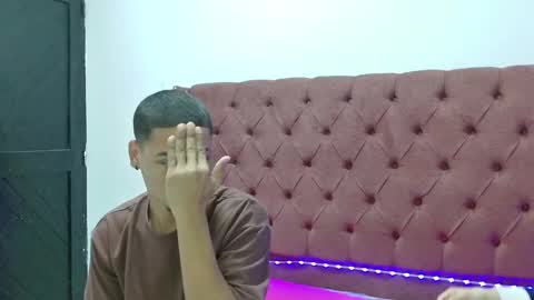 Snapshot of alexa_hotfox chatting on January 2025 01:43:02 AM ALEXA online show from January 2025 01:43:02 AM