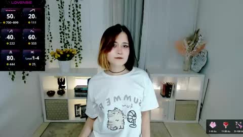 Snapshot of alexa_lexi chatting on June 2026 10:43:02 AM alexa_lexi online show from June 2026 10:43:02 AM