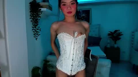 Snapshot of alexa_louise chatting on December 2024 12:38:01 PM ALEXA - DONT FORGET TO FOLLOW AND RATE ME THUMBS UP online show from December 2024 12:38:01 PM