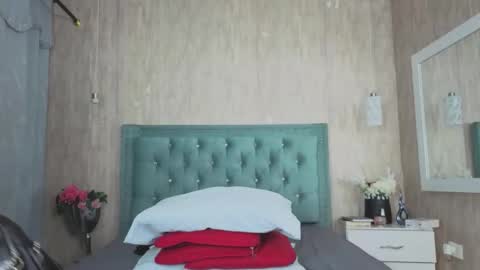 Snapshot of alexa_roussee chatting on September 2025 12:31:02 PM Alexa online show from September 2025 12:31:02 PM