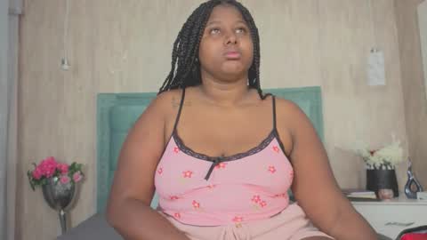 Snapshot of alexa_roussee chatting on September 2025 12:10:01 PM Alexa online show from September 2025 12:10:01 PM
