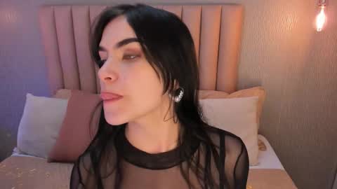 Alexa Thaylor online show from September 2025 02:21:01 PM