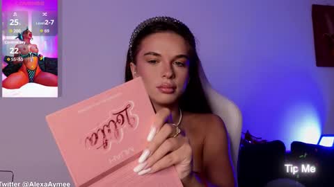 Snapshot of alexaaimee chatting on September 2025 07:41:01 PM Alexa online show from September 2025 07:41:01 PM