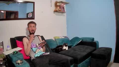 Alexa  y tom online show from October 2025 01:04:02 AM