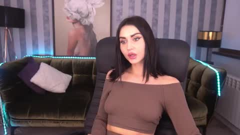 alexagreyyy online show from February 2025 04:01:01 AM