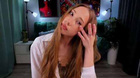 AlexaHarmon online show from November 2025 06:24:02 AM