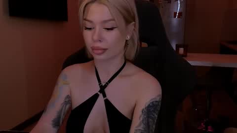 Alexa Mason online show from November 2025 12:57:01 AM