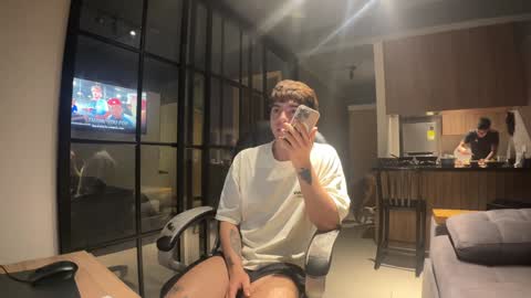 Alex  Dani online show from January 2025 12:39:01 AM