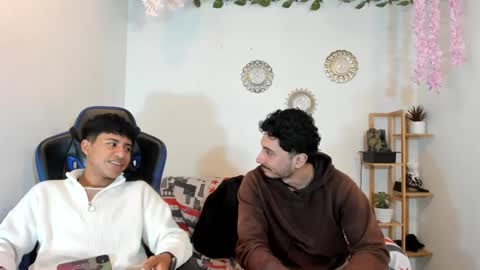 Snapshot of alexandluke1 chatting on October 2025 01:32:02 PM chicos hot online show from October 2025 01:32:02 PM