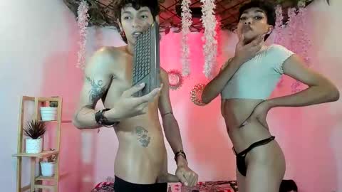 chicos hot online show from March 2026 02:06:02 AM