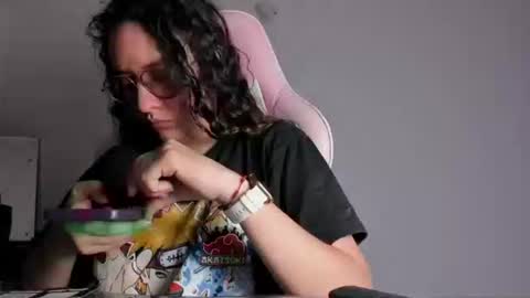 Snapshot of alexandra_clauss chatting on November 2025 09:59:01 PM alexandra clauss online show from November 2025 09:59:01 PM