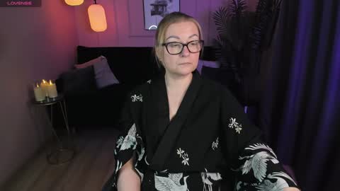 Snapshot of alexandra_kind chatting on January 2025 12:46:02 AM Alexandra online show from January 2025 12:46:02 AM