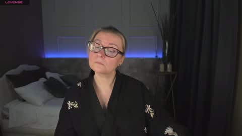 Snapshot of alexandra_kind chatting on January 2025 08:56:01 PM Alexandra online show from January 2025 08:56:01 PM