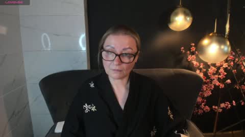 Snapshot of alexandra_kind chatting on January 2025 05:23:02 AM Alexandra online show from January 2025 05:23:02 AM