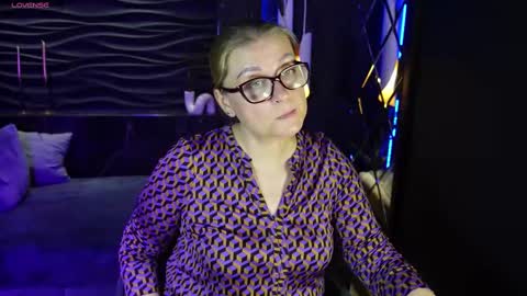 Snapshot of alexandra_kind chatting on February 2025 03:56:02 AM Alexandra online show from February 2025 03:56:02 AM